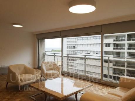 Luxury 3bedroom Apartment Heart Of Pocitos