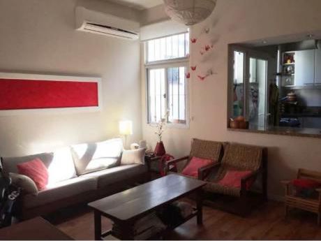 Venta De Apartamento 2 Dormitorios En Pocitos, Montevideo