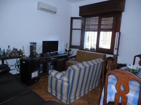 Ref 1837, Apartamento 2 Dormitorios En Pocitos, Av Brasil