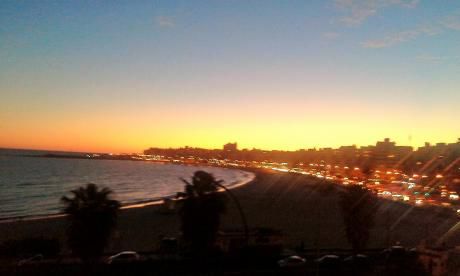 Divina Vista Al Mar, Muy Fino Y Amplio Apartamento