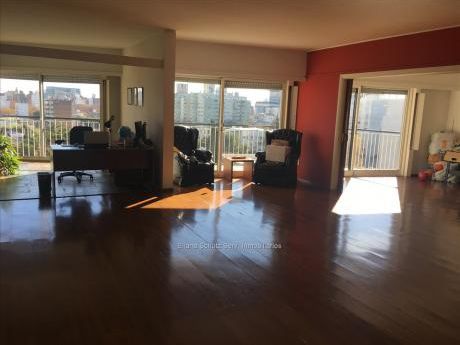 Venta Apartamento 3 Dormitorios Pocitos