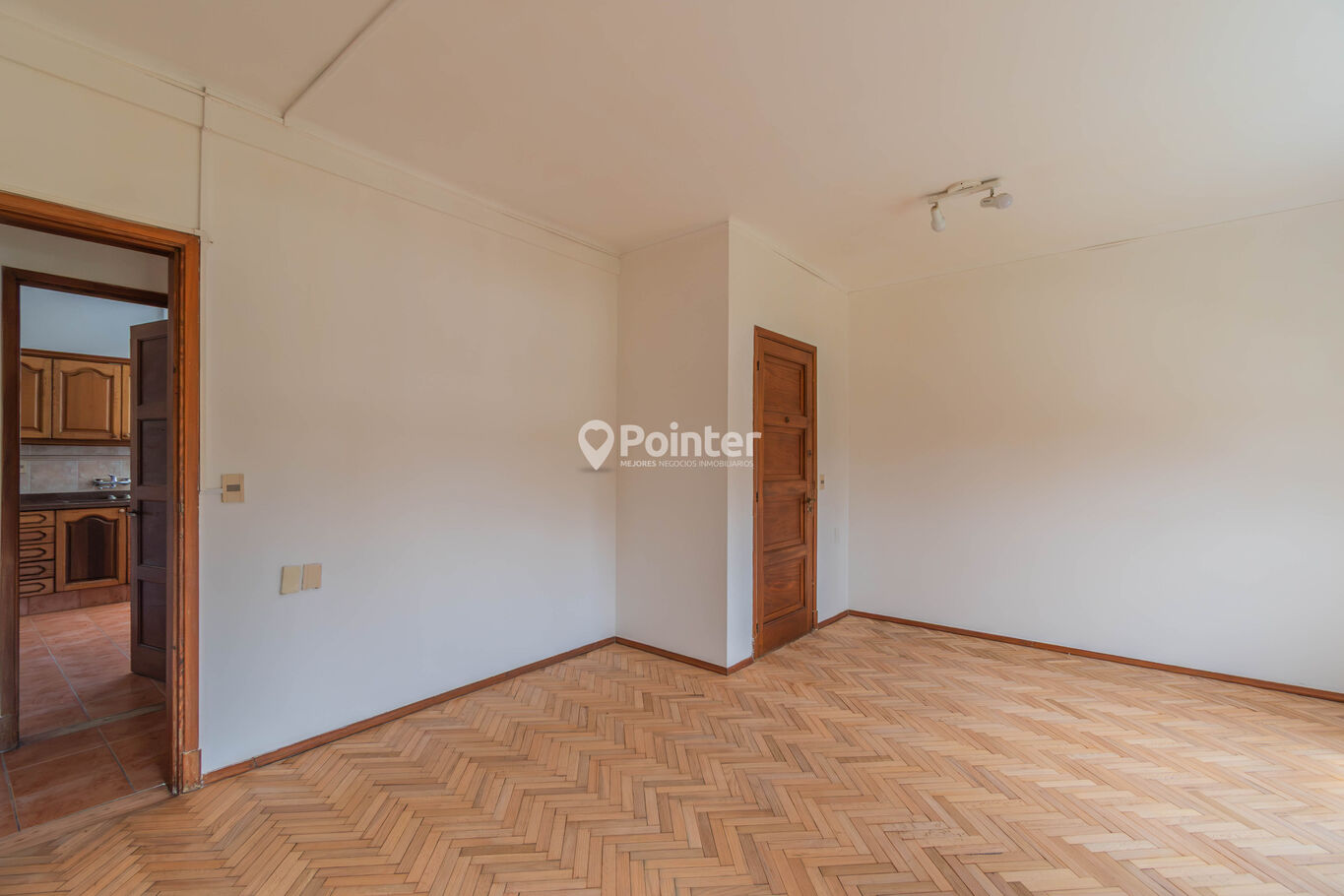ALQUILER POCITOS  APARTAMENTO  2 DORMITORIOS , SERVICIO Y BALCÓN · Foto 2