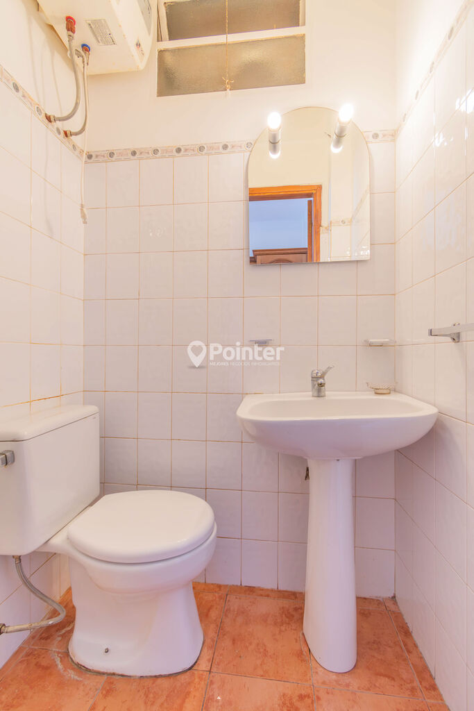 ALQUILER POCITOS  APARTAMENTO  2 DORMITORIOS , SERVICIO Y BALCÓN · Foto 8