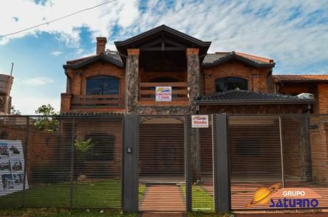 Hermosa Residencia En El Bo. Mcal. Estigarribia