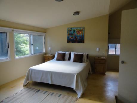 Excelente Casa En Barrio Privado, Club Azul, Punta Del Este, Punta Ballena