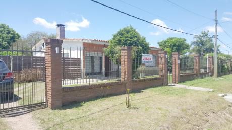 Divina Casa En Solymar Sur, De 3d A 5 De La Rambla, Gran Terreno, Barbacoa