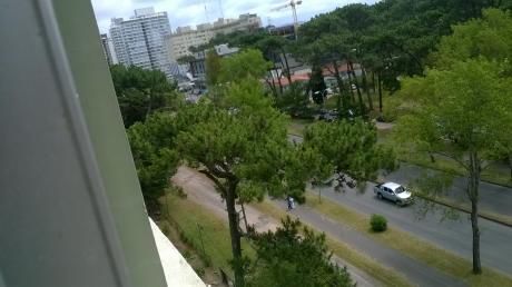 Vendo Apartamento Sobre Roosevelt