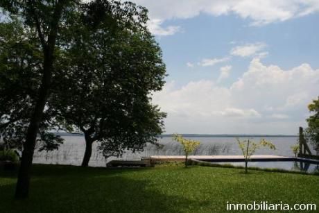 Espectacular Residencia Sobre El Lago54000