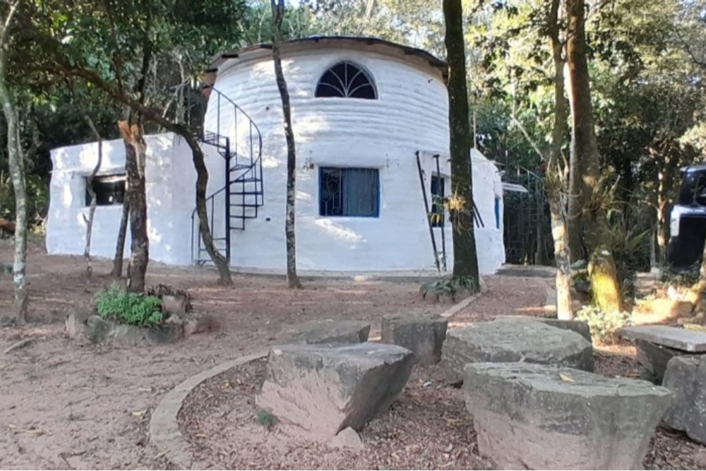 HERMOSA CASA QUINTA EN YTU — foto 3