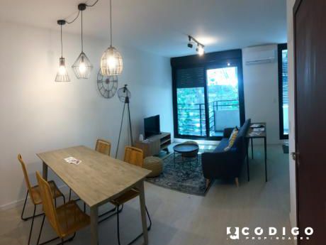 A Estrenar En Rodó, Amplio Apartamento 2 Dormitorios, 1 Baño
