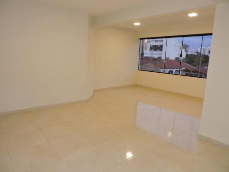 2 Departamentos En Alquiler De 3 Dormitorios Para Vivienda U Oficina