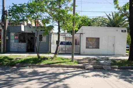 2 Casas Más Local - Imperdible Oportunidad.