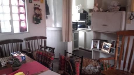 Apartamento En Planta Bajaen El Buceo. Complejo Ch 99