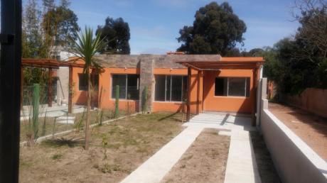 Se Alquilan 4 Casas A Estrenar