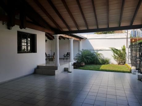 Vendo Casa Sobre Molas Lopez