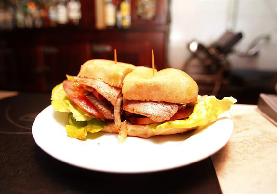 chivito.jpg