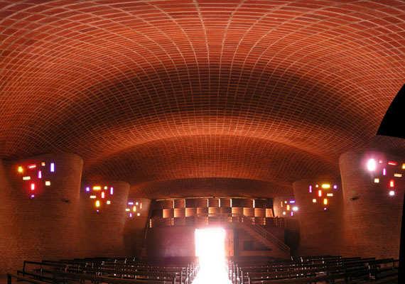interior.jpg
