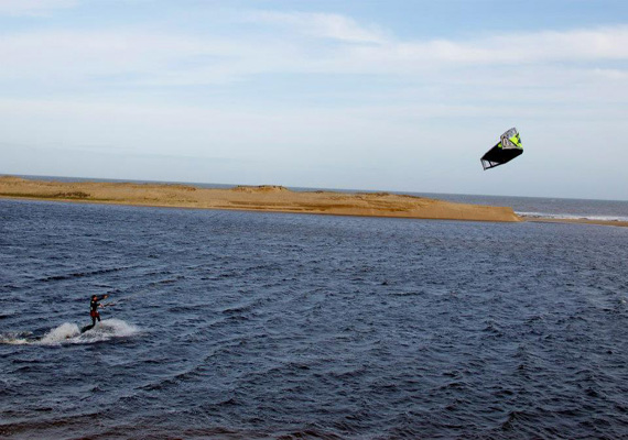 kitesurf.png