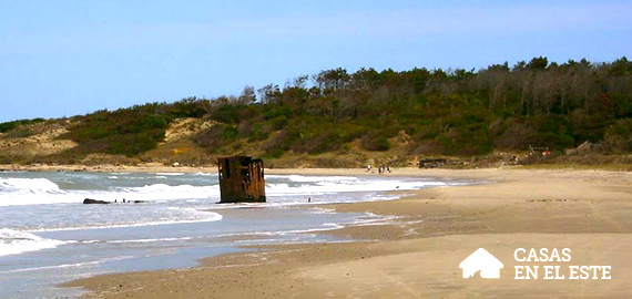playa-de-la-coronilla-cu.jpg