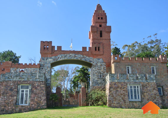 castillo 1_1.jpg