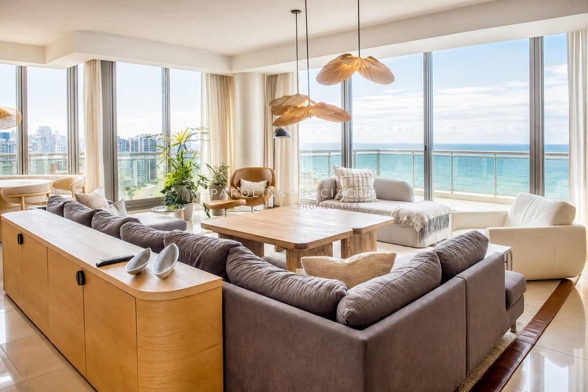 El lujo frente al mar, penthouse en Playa Brava