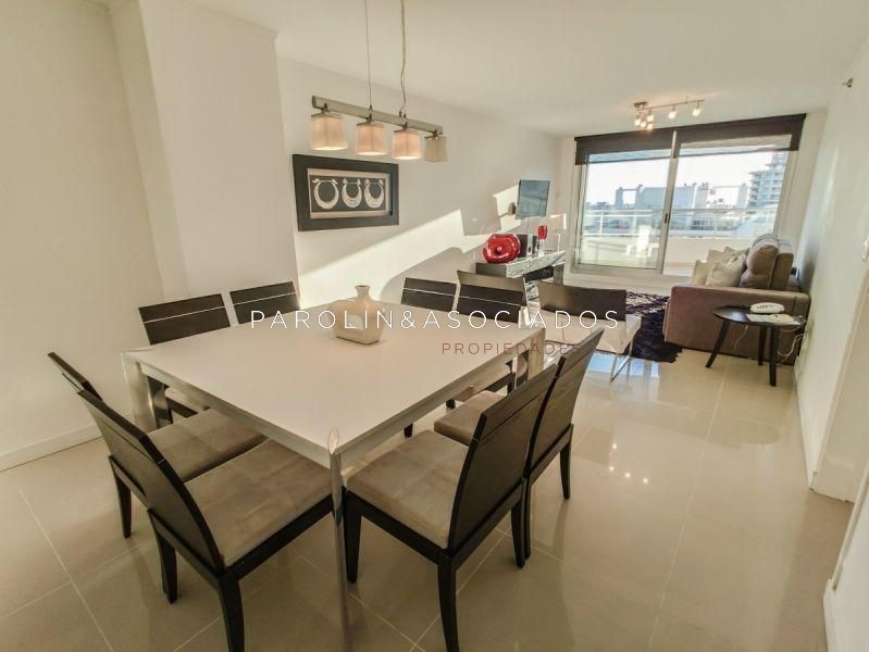 Venta de Apartamento 3 DORMITORIOS en Playa Brava, Punta del Este