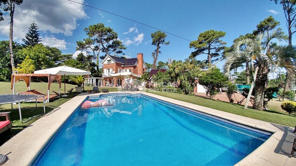 Casa en venta en Playa Mansa