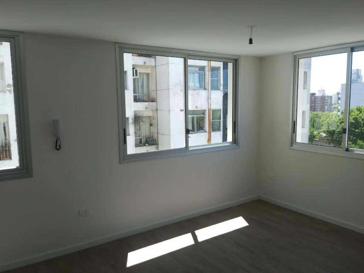 Vive en Pocitos!! Apartamento De 1 Dormitorio, Espacioso. No te lo Pierdas! · Foto 2