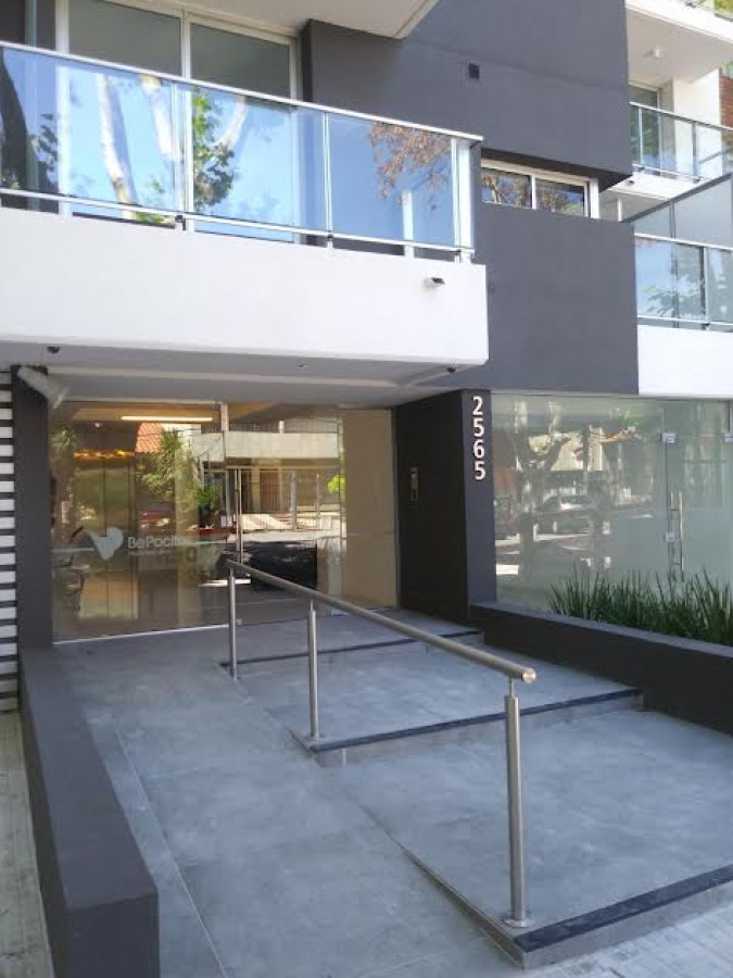 Vive en Pocitos!! Apartamento De 1 Dormitorio, Espacioso. No te lo Pierdas! · Foto 1