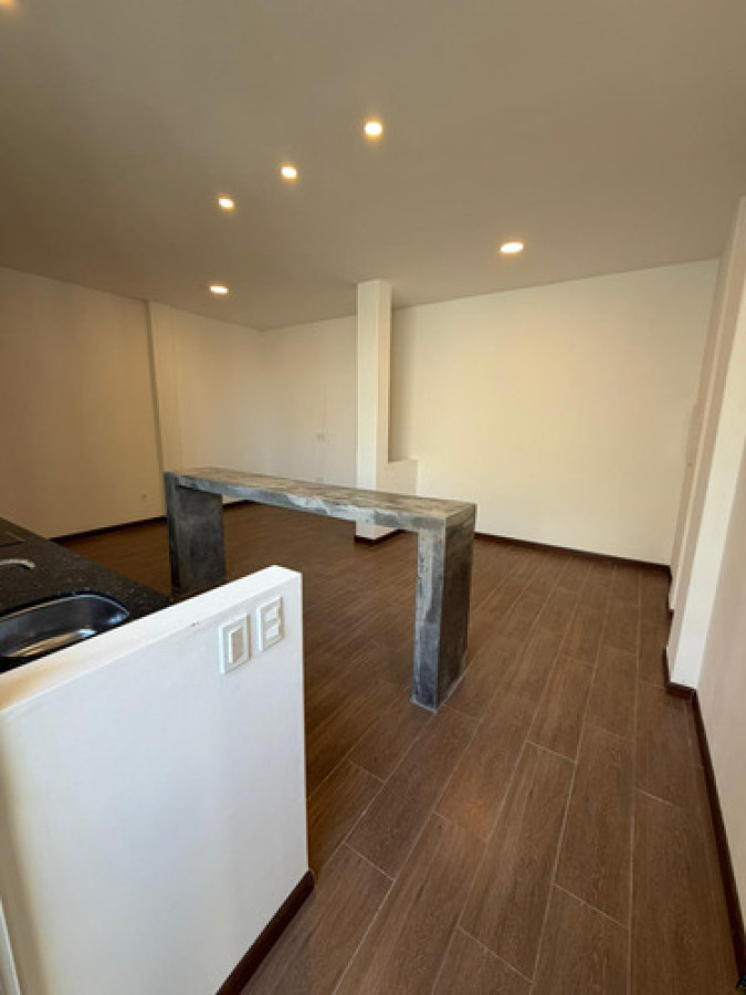 ALQUILER DE HERMOSO DEPARTAMENTO DE UN DORMITORIO EN CORDÓN · Foto 6