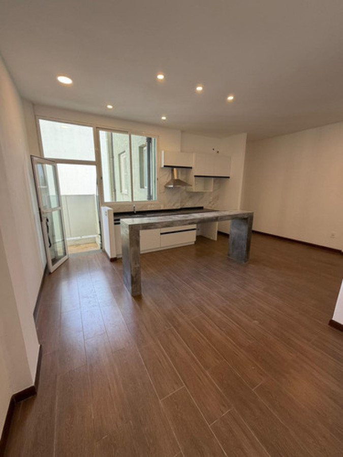 ALQUILER DE HERMOSO DEPARTAMENTO DE UN DORMITORIO EN CORDÓN · Foto 1