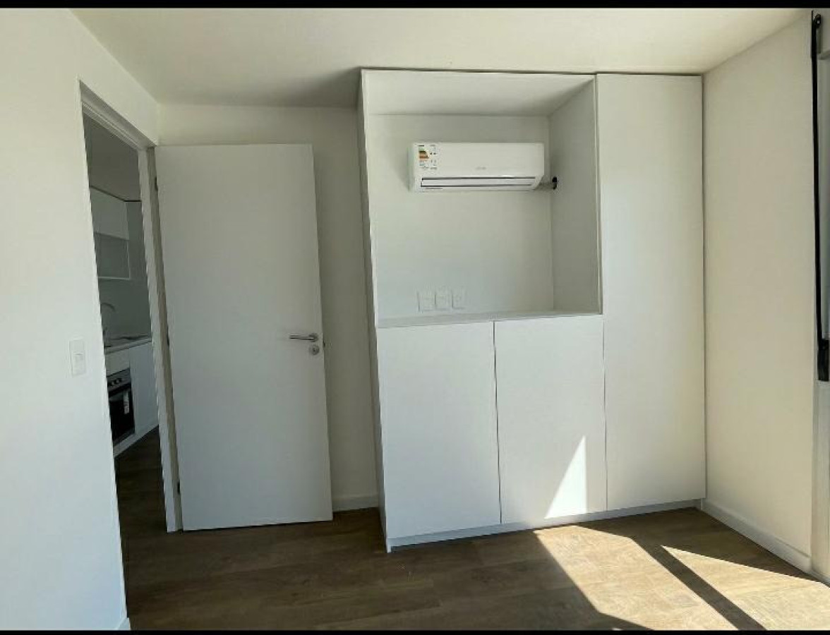 Alquiler Apartamento 1 Dormitorio Garage A Estrenar En La Blanqueada · Foto 2