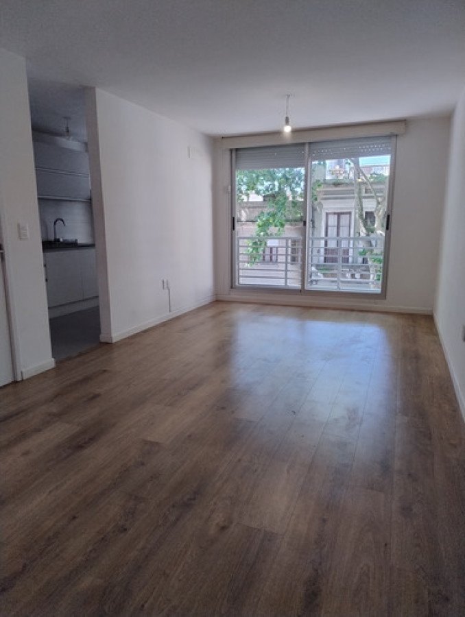 Alquilo apartamento centro con 2 dormitorios · Foto 10