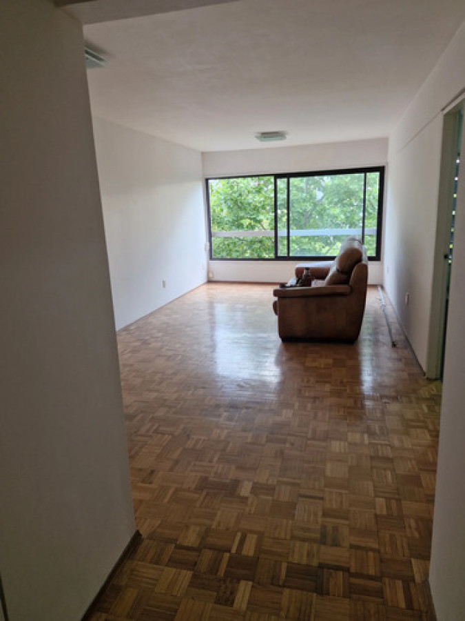 Alquiler de apartamento 2 dormitorios en Tres Cruces · Foto 1