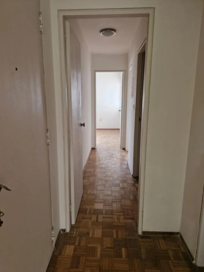 Alquiler de apartamento 2 dormitorios en Tres Cruces · Foto 3