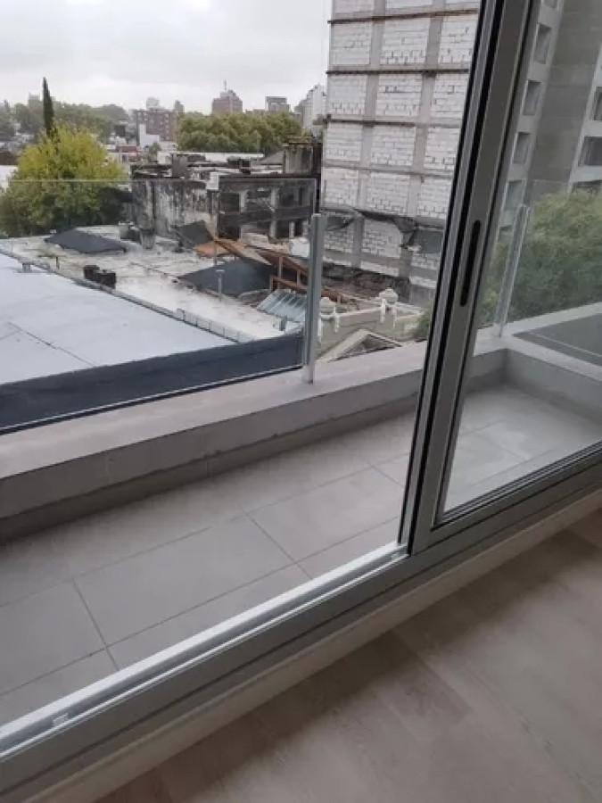 Alquiler Apartamento 1 Dormitorio Gastos Bajos Tres Cruces · Foto 2