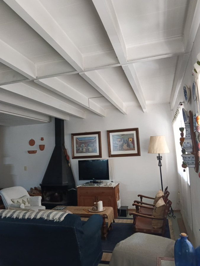 Alquiler Casa Amoblada 3 Dormitorios 2 Baños Garaje En Prado · Foto 3