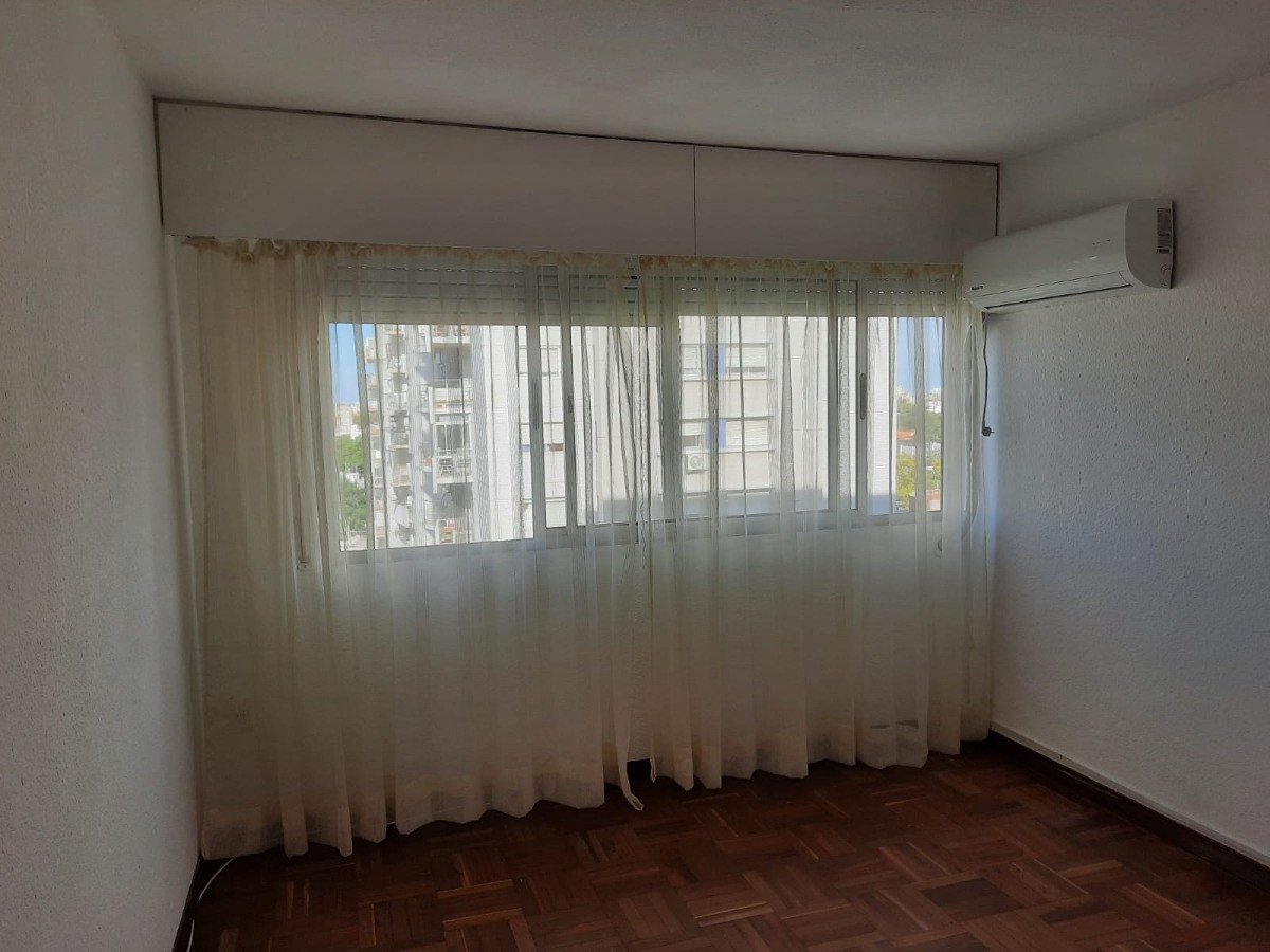 Alquiler de apartamento 2 dormitorios en Tres Cruces · Foto 3