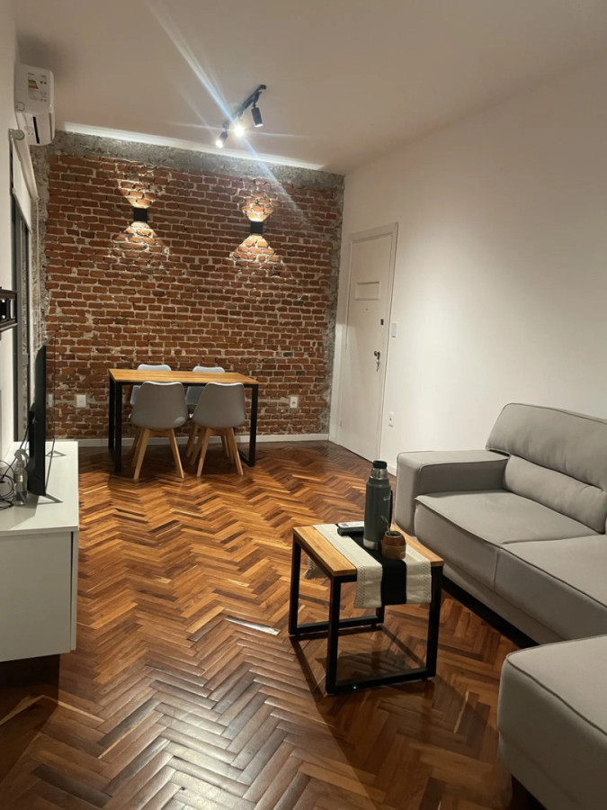 Alquiler Apartamento 2 Dormitorios 2 Patios En Pocitos · Foto 1