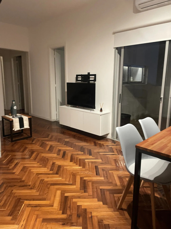 Alquiler Apartamento 2 Dormitorios 2 Patios En Pocitos · Foto 3