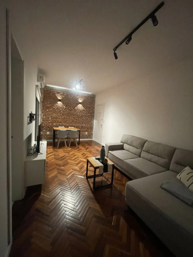 Alquiler Apartamento 2 Dormitorios 2 Patios En Pocitos · Foto 2