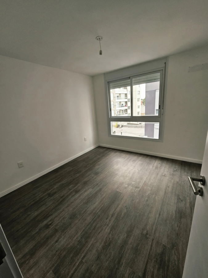Alquiler Apartamento A Estrenar Semiequipado De 1 Dormitorio En Tres Cruces · Foto 5