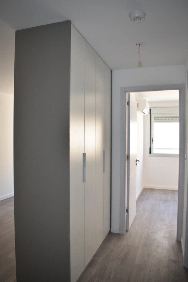 Alquiler Apartamento Moderno De 1 Dormitorio Semiequipado Incluye Box En Centro · Foto 6