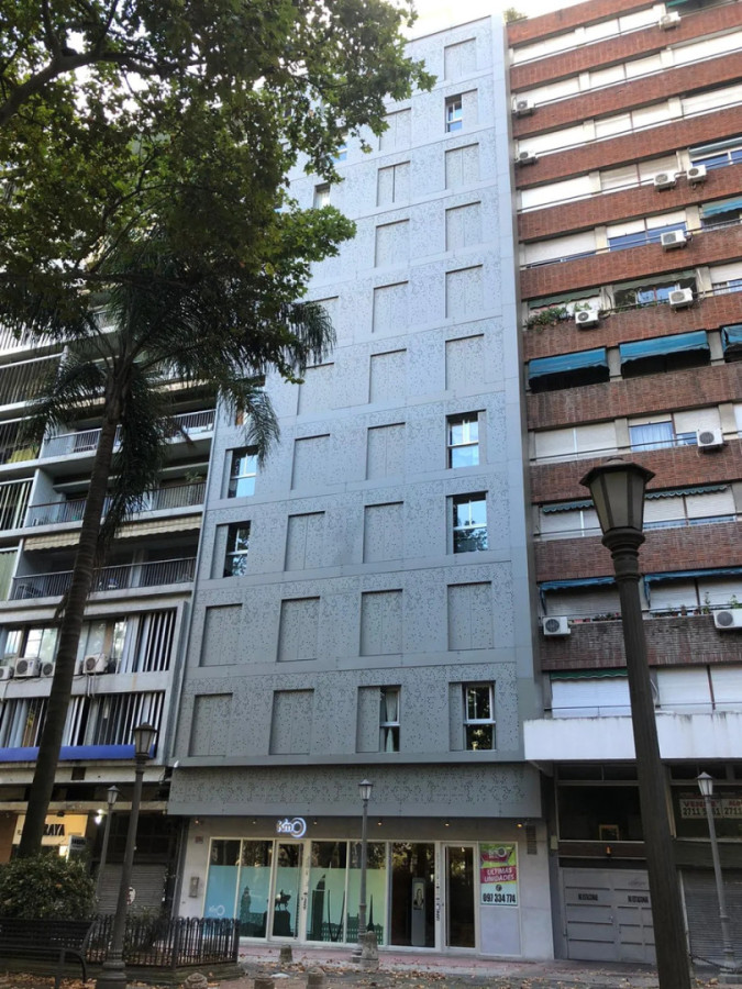 Alquiler Apartamento Moderno De 1 Dormitorio Semiequipado Incluye Box En Centro · Foto 11