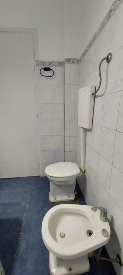 Alquiler Apartamento 1 Dormitorio Con Patio Sin Gastos Comunes En Capurro · Foto 11