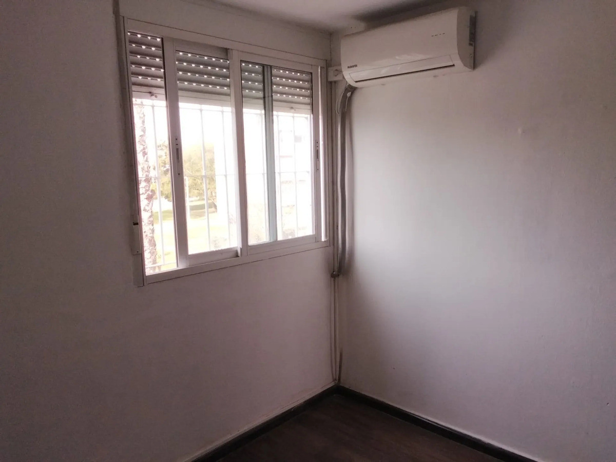 Alquiler Apartamento 2 Dormitorios Luminoso Cerca De La Rambla En Buceo · Foto 4
