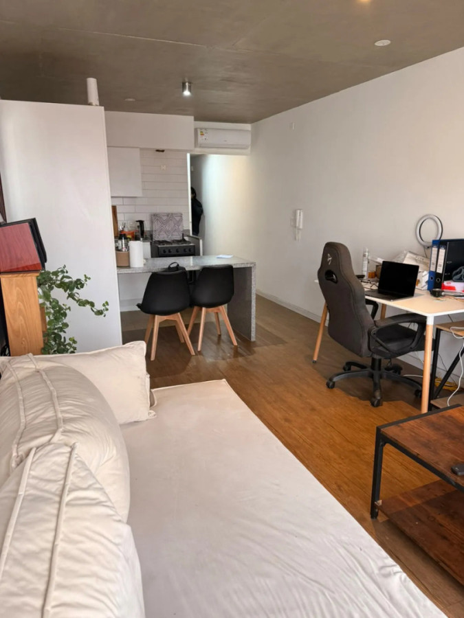 Alquiler Apartamento 1 Dormitorio Amplio Muy Luminoso Con Balcón Y Garaje En Pocitos · Foto 6