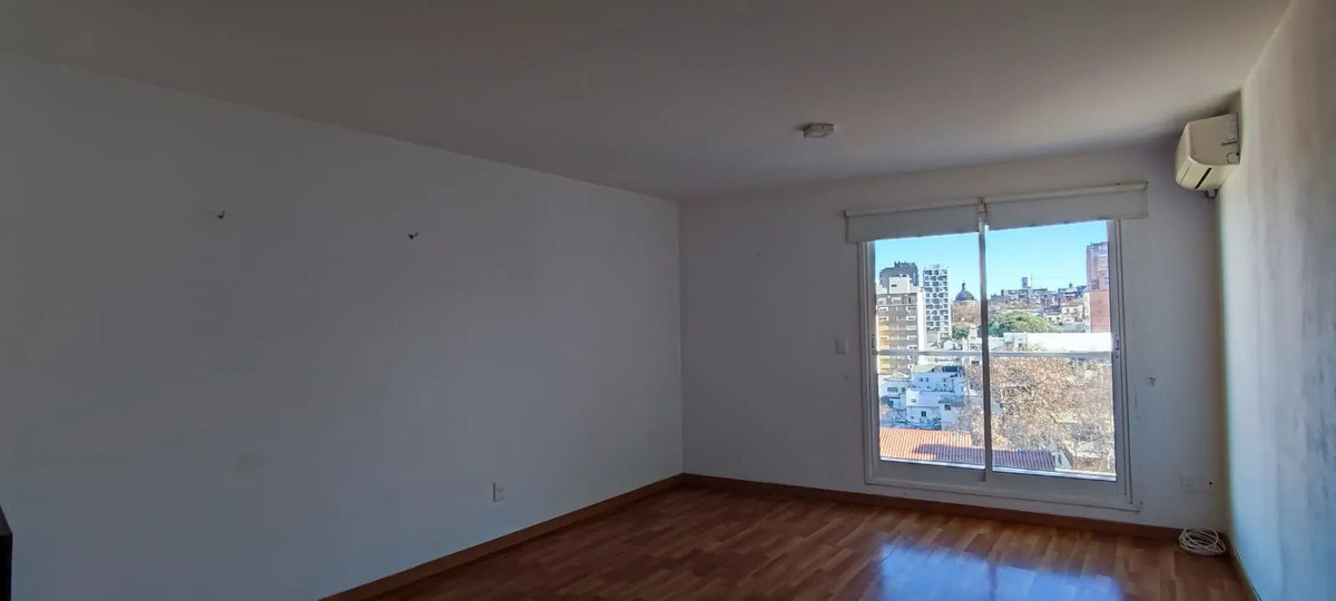 Alquiler Apartamento 2 Dormitorios Excelente Estado En Cordón · Foto 12