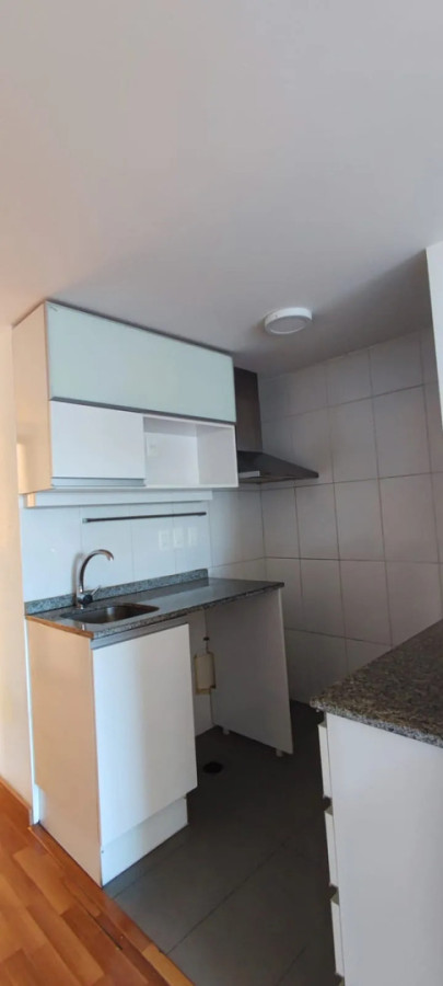 Alquiler Apartamento 2 Dormitorios Excelente Estado En Cordón · Foto 10