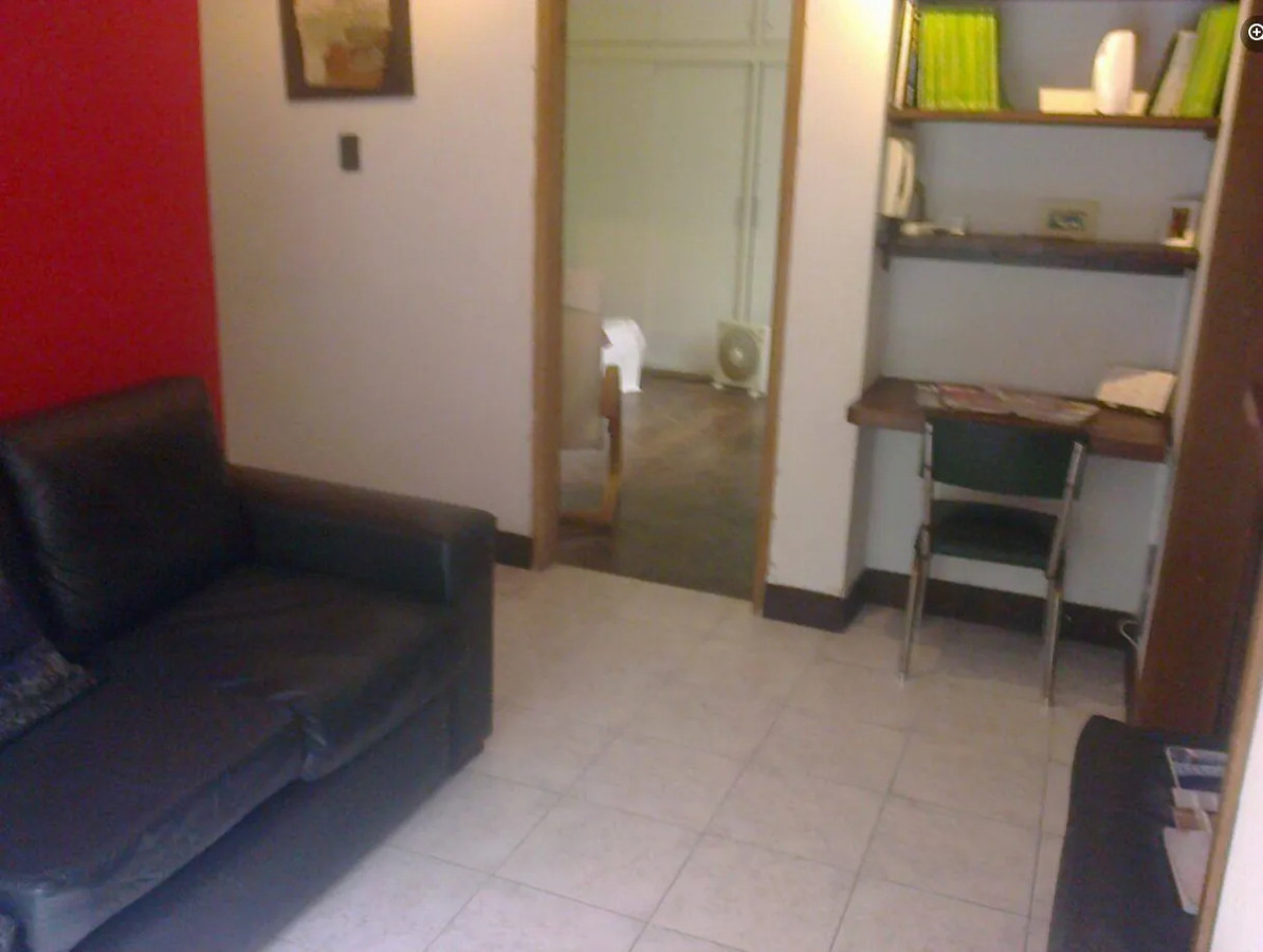 Alquiler Apartamento De 1 Dormitorio Patio Gastos Comunes Bajos En Centro